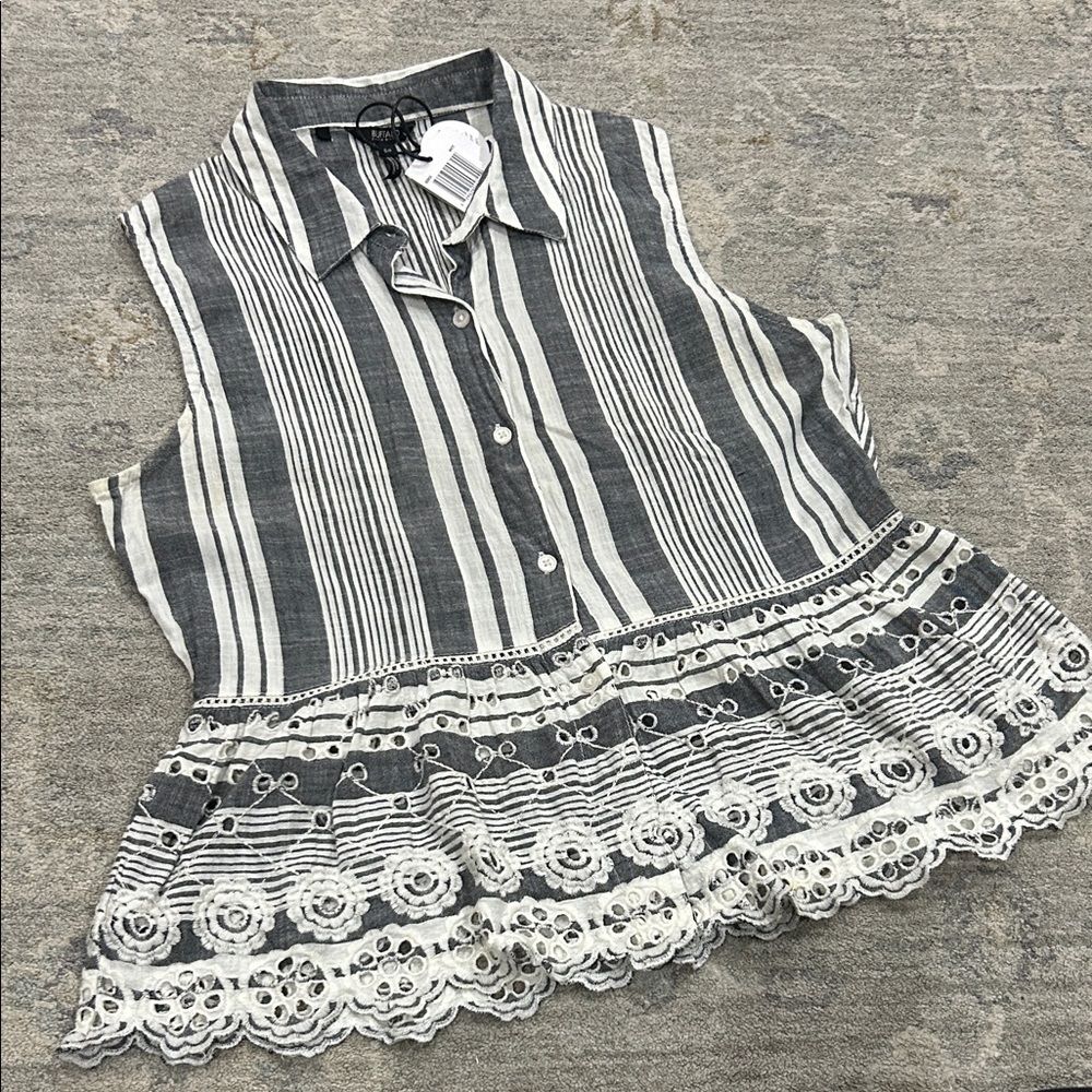 Buffalo David Bitton Gray and White Striped Tank Top with Lace Hem